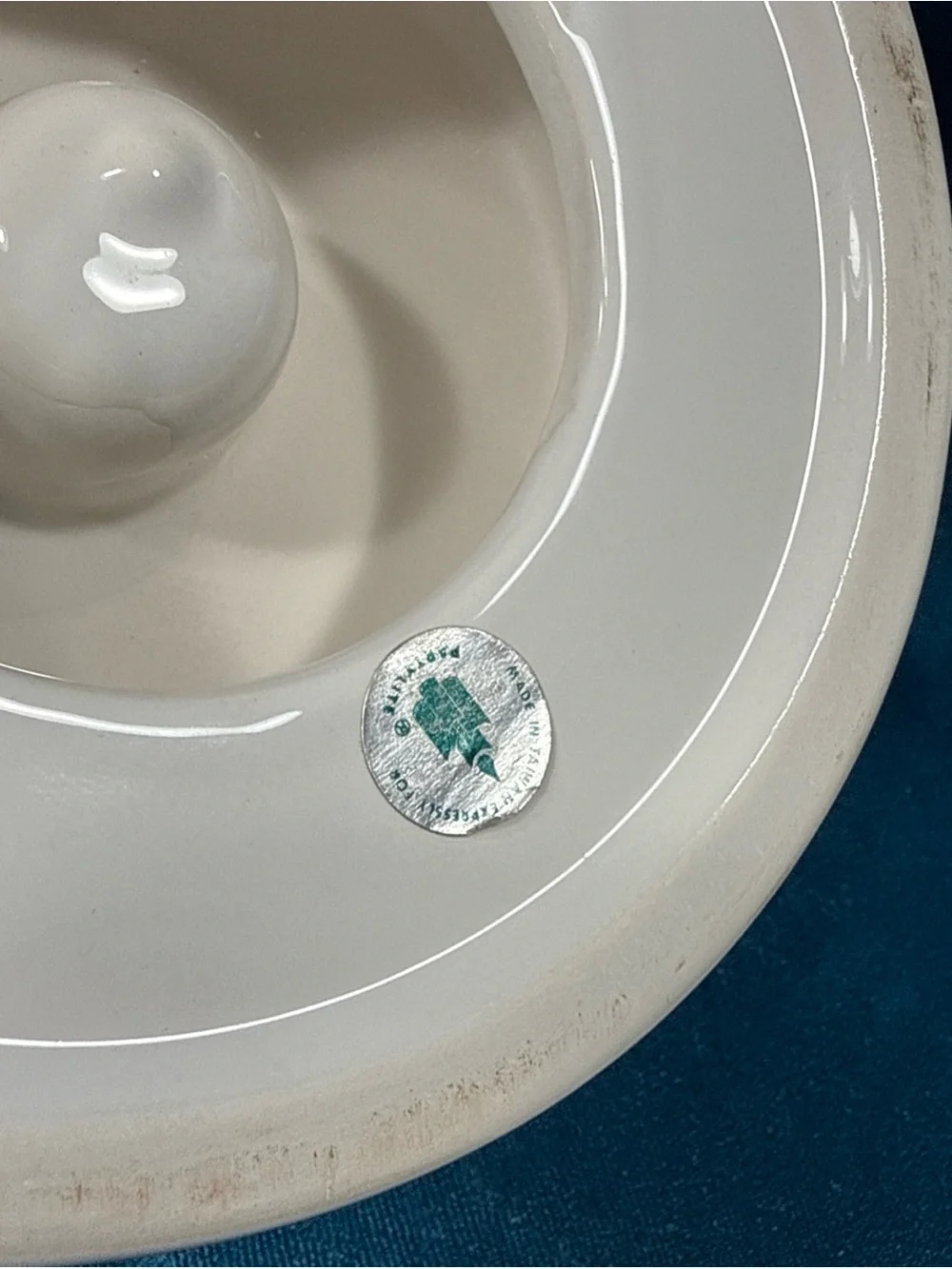 PartyLite White Ceramic Flower Petal Punched Taper Candle Holder 2 pc. 8" *READ* - Picture 6 of 11